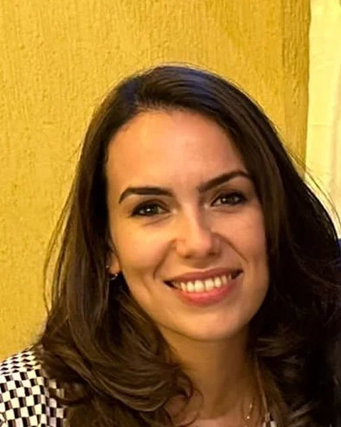 Nadia Pakroo
